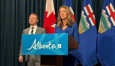 Temporary residents shouldn't receive full benefits, says Alberta premier