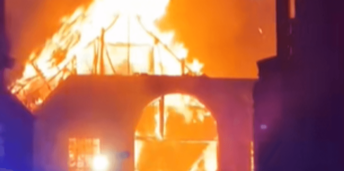 Huge blaze engulfs London church as 70 firefighters rush to tackle raging inferno