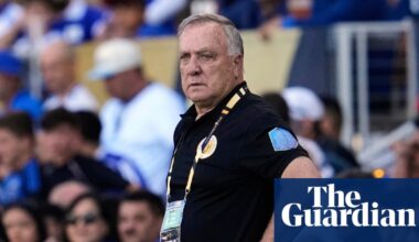 Dick Advocaat resigns as Curaçao head coach before country’s first World Cup campaign | Curaçao