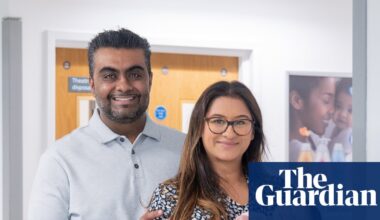 Jeremy Hunt urges medics to do more to improve detection of rare childbirth condition | Childbirth