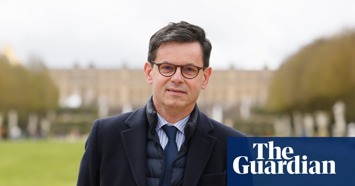 Macron appoints new head of crisis-hit Louvre after jewellery heist | Paris