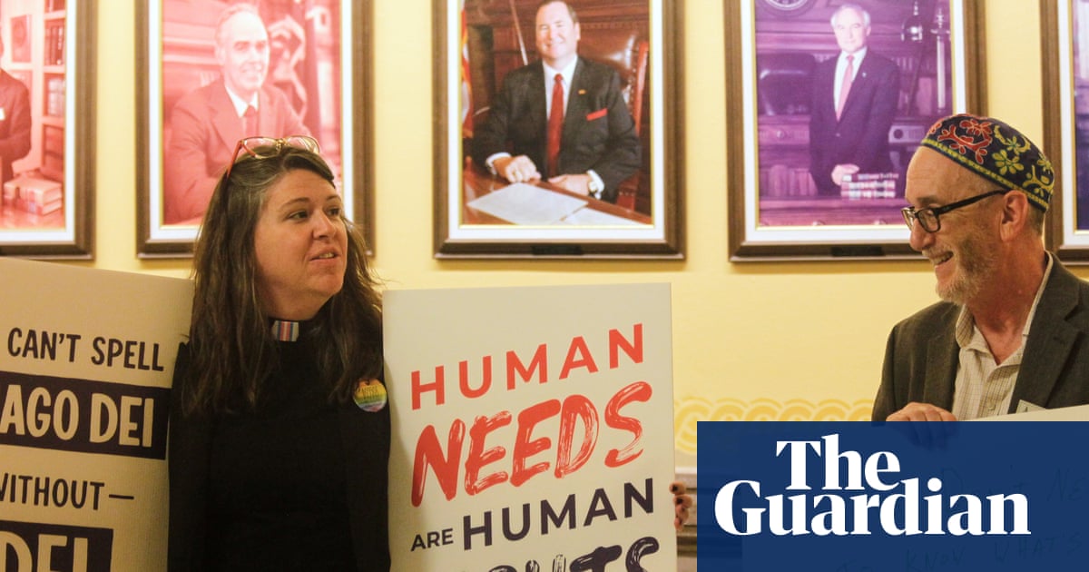 Two transgender men sue Kansas over ‘dehumanizing’ driver’s license law | Kansas