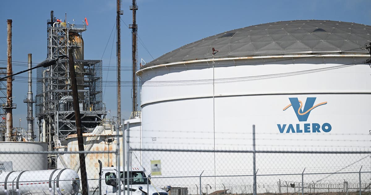 US attacks Iran: Will gas prices go up?