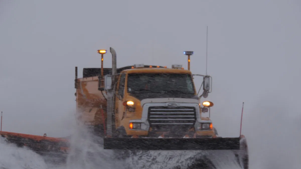 ‘Don’t leave your house if you don’t have to’: Saskatchewan drivers encouraged to avoid highways