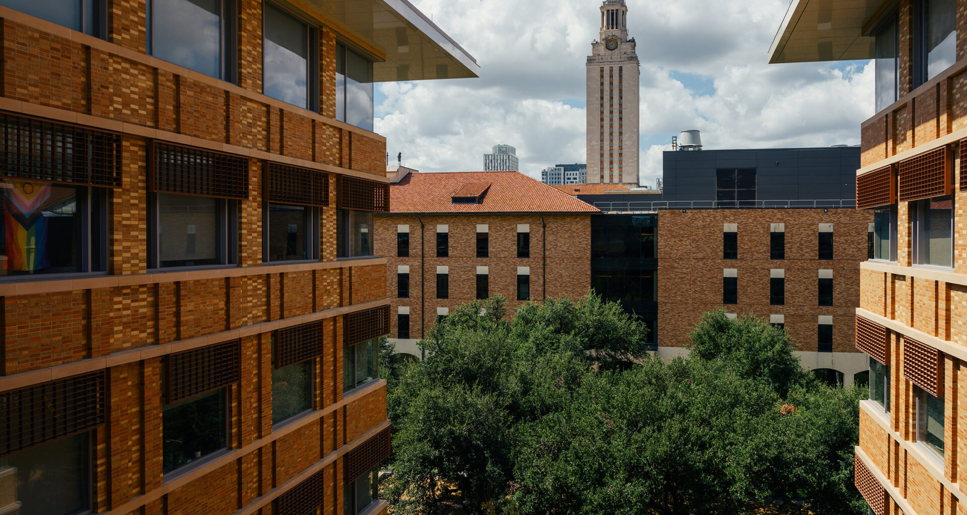 University of Texas regents OK limits on controversial subjects