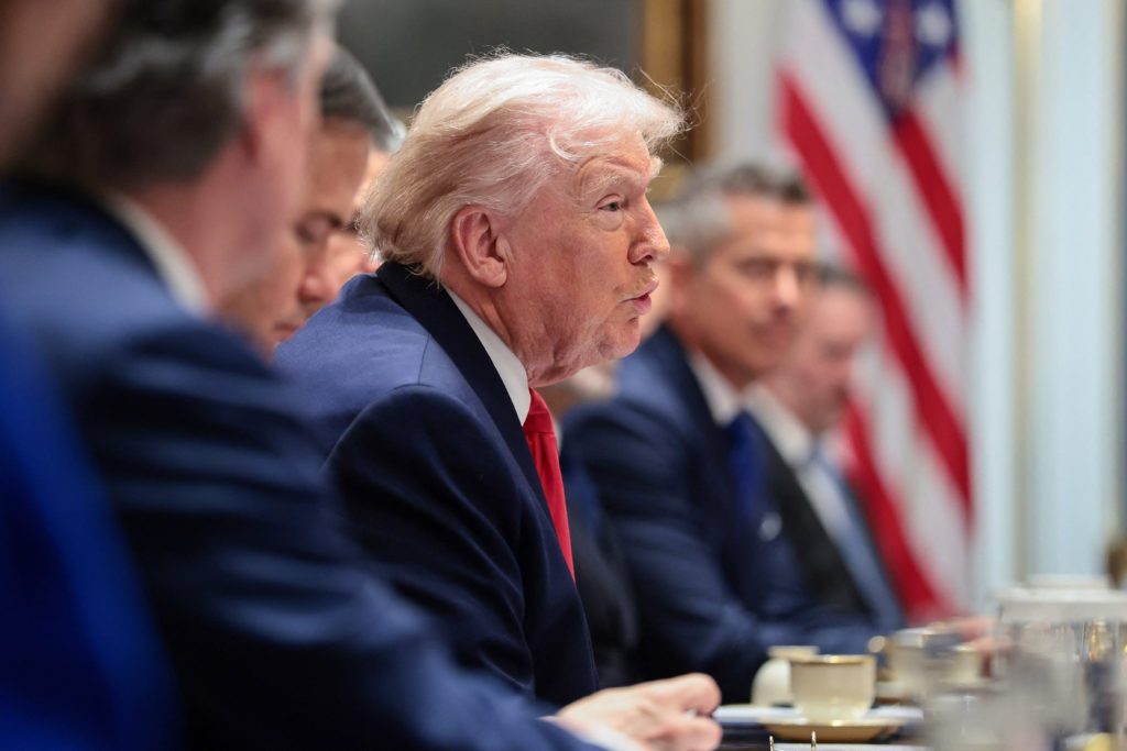 U.S. cabinet meeting at the White House