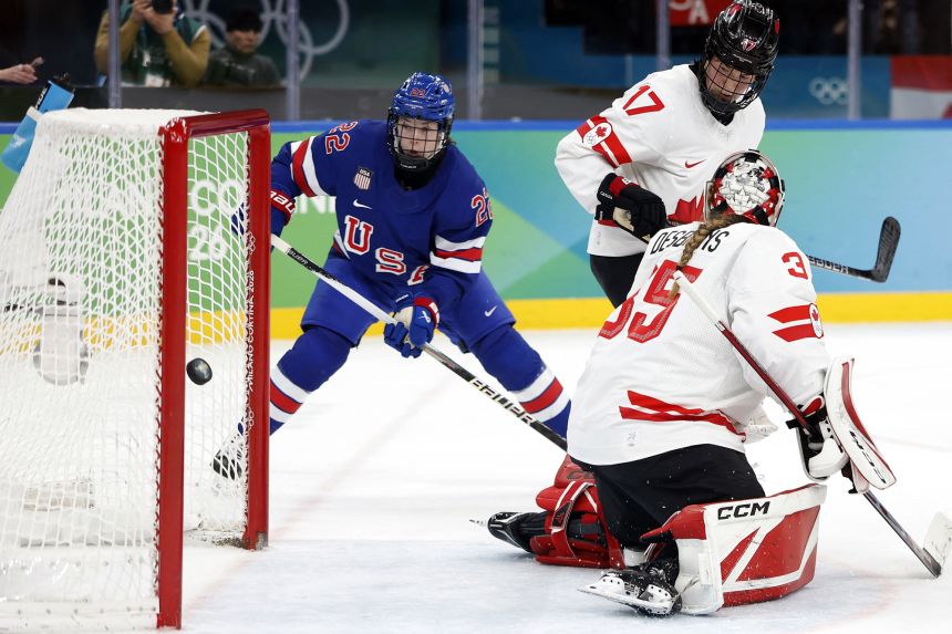 Hilary Knight scores the leveller in the dying moments of regular time.