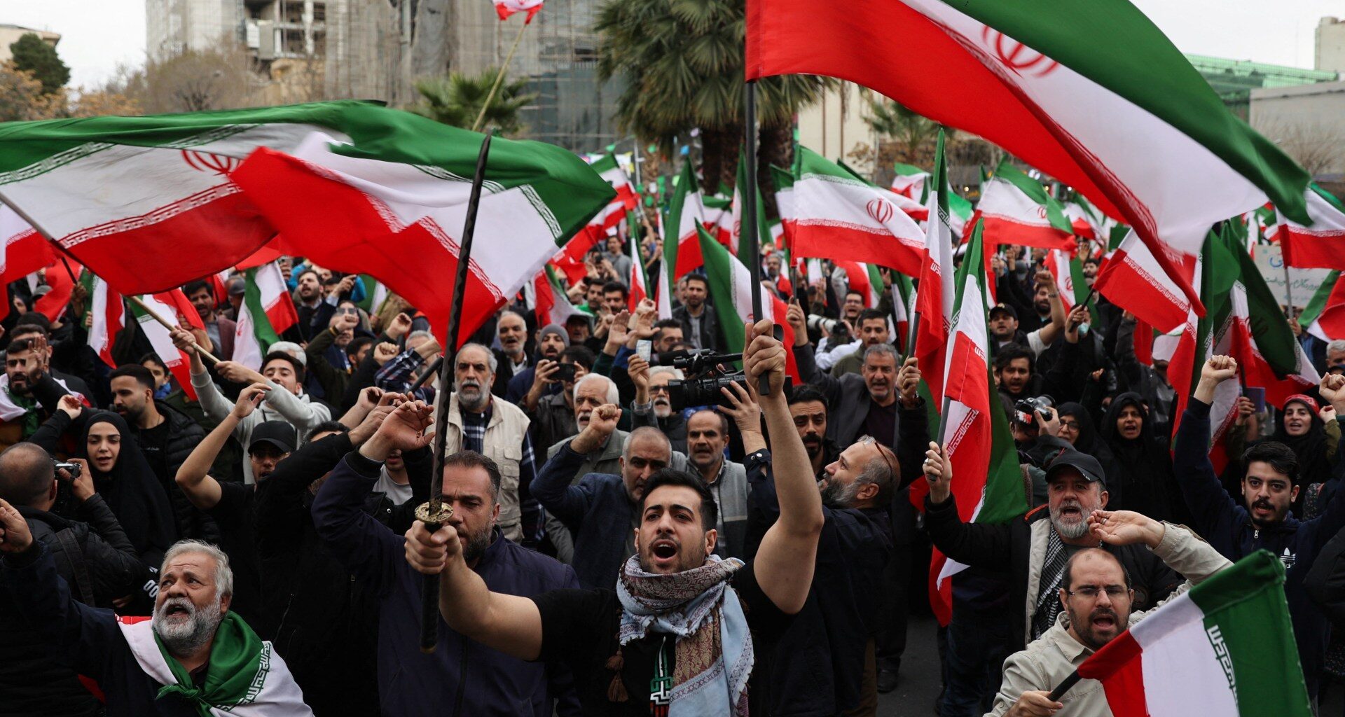 The fantasy of an easy victory in the war on Iran | Israel-Iran conflict