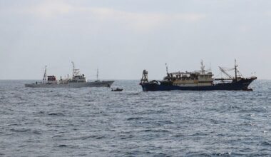 Japan seizes Chinese fishing boat and arrests skipper
