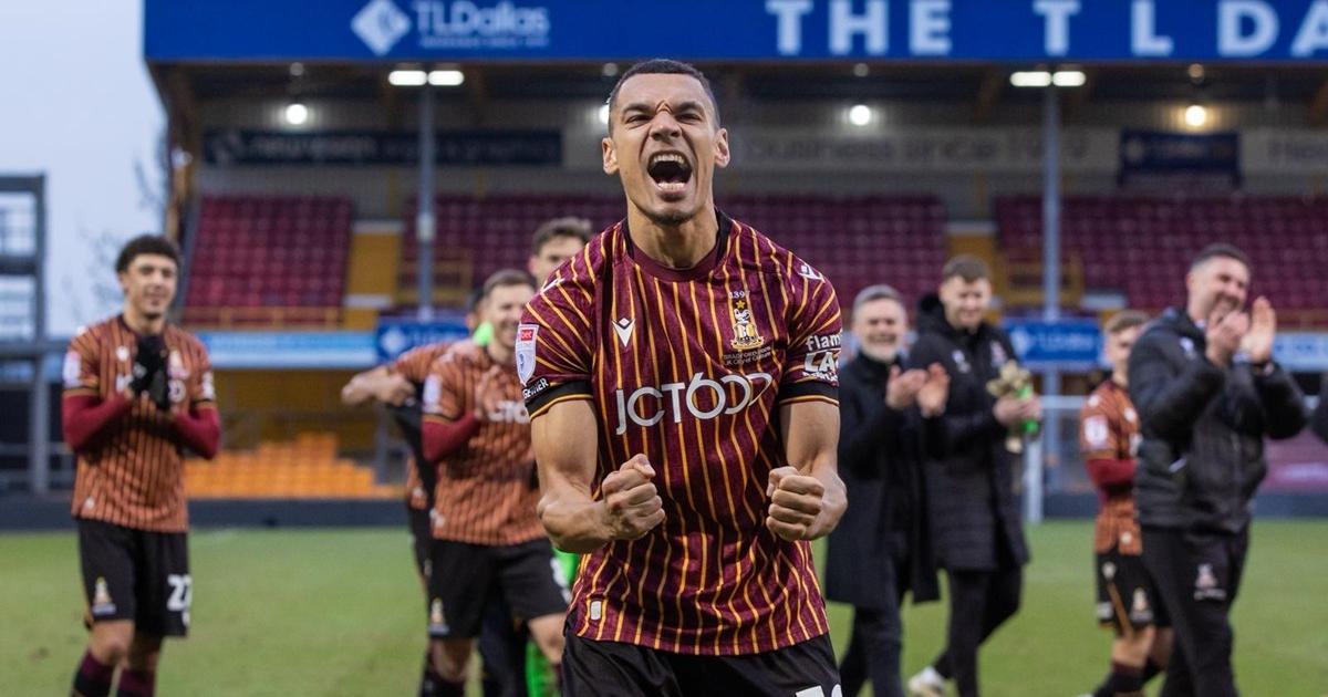 Graham Alexander says Bradford City trust brand of football