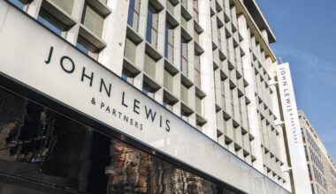 Topshop is making a comeback on Cheltenham high street