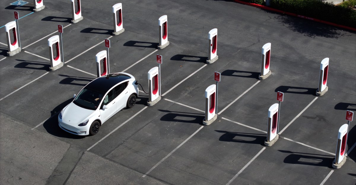 Trump’s new ‘Buy American’ requirement for EV charging would dramatically curtail build-out