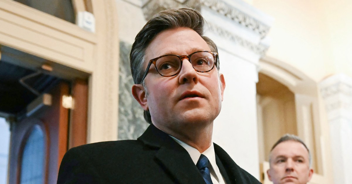 House likely to vote today to reopen government and NASA delays moon mission: Morning Rundown