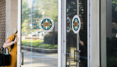 Trump administration moves to make it easier to fire 50,000 federal workers