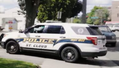 Minnesota gubernatorial candidate suspends his campaign after his daughter is found fatally stabbed