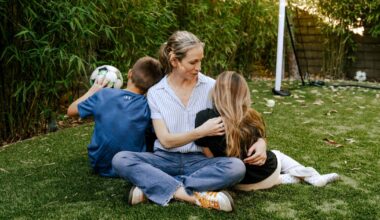 Parents opt kids out of school laptops, ask for pen-and-paper