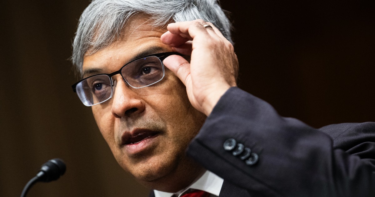 NIH Director Jay Bhattacharya will lead CDC temporarily