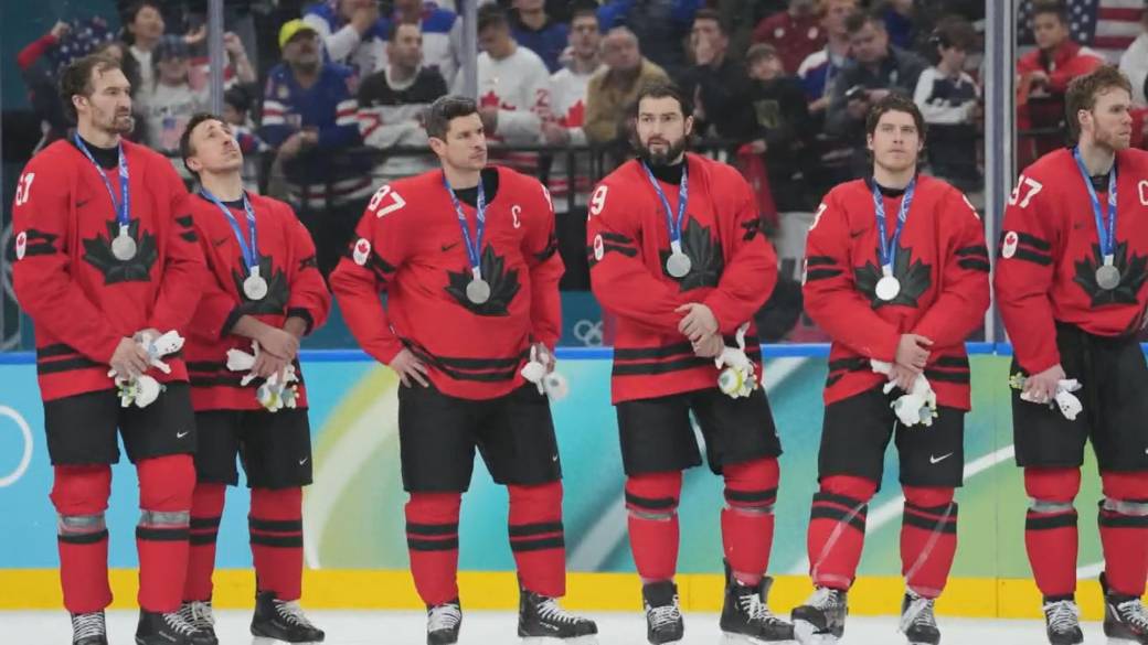 Click to play video: 'Money and medals: Canadian Olympic officials push for more athlete funding'