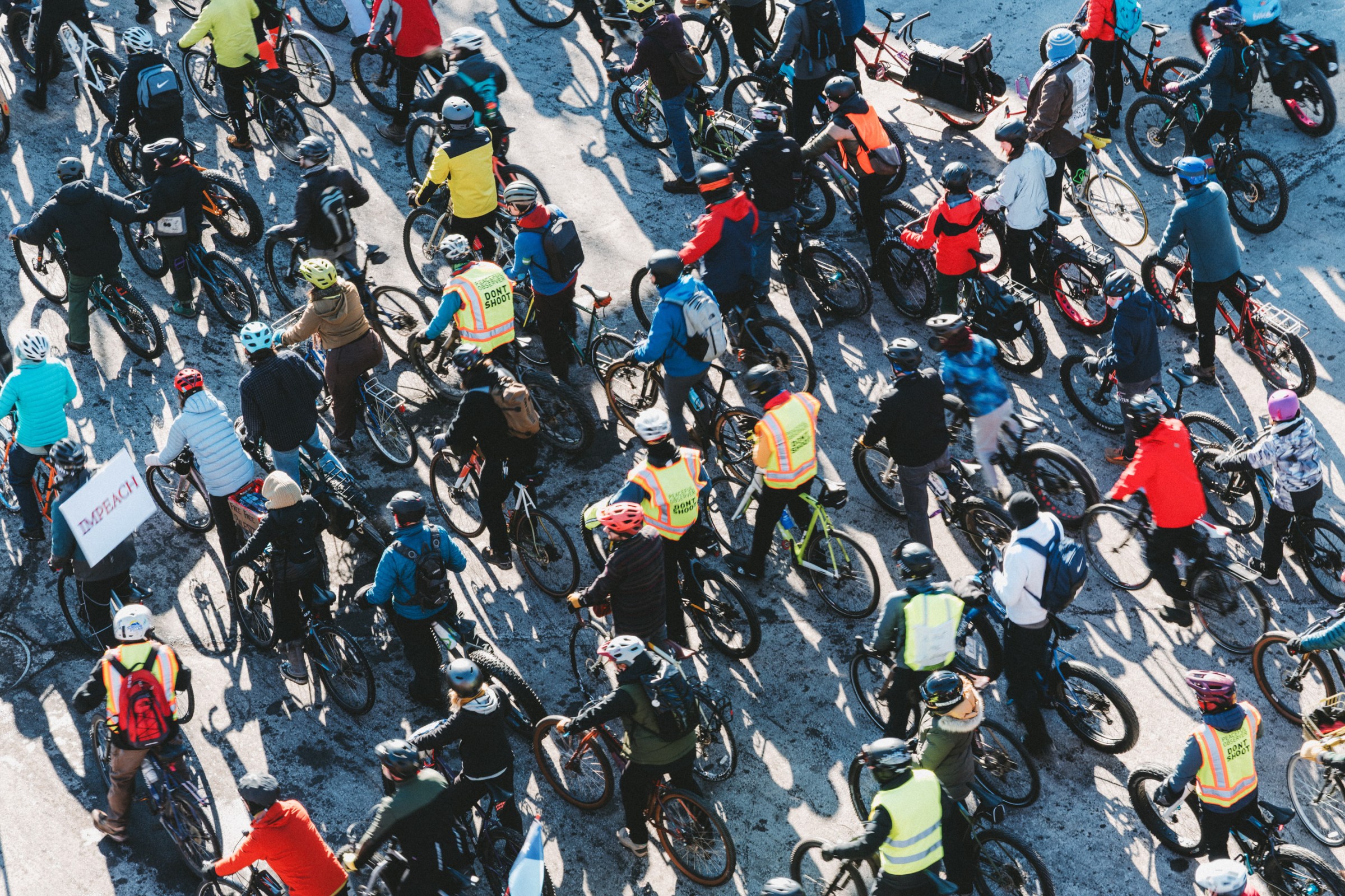 Memorial bike ride for Alex Pretti