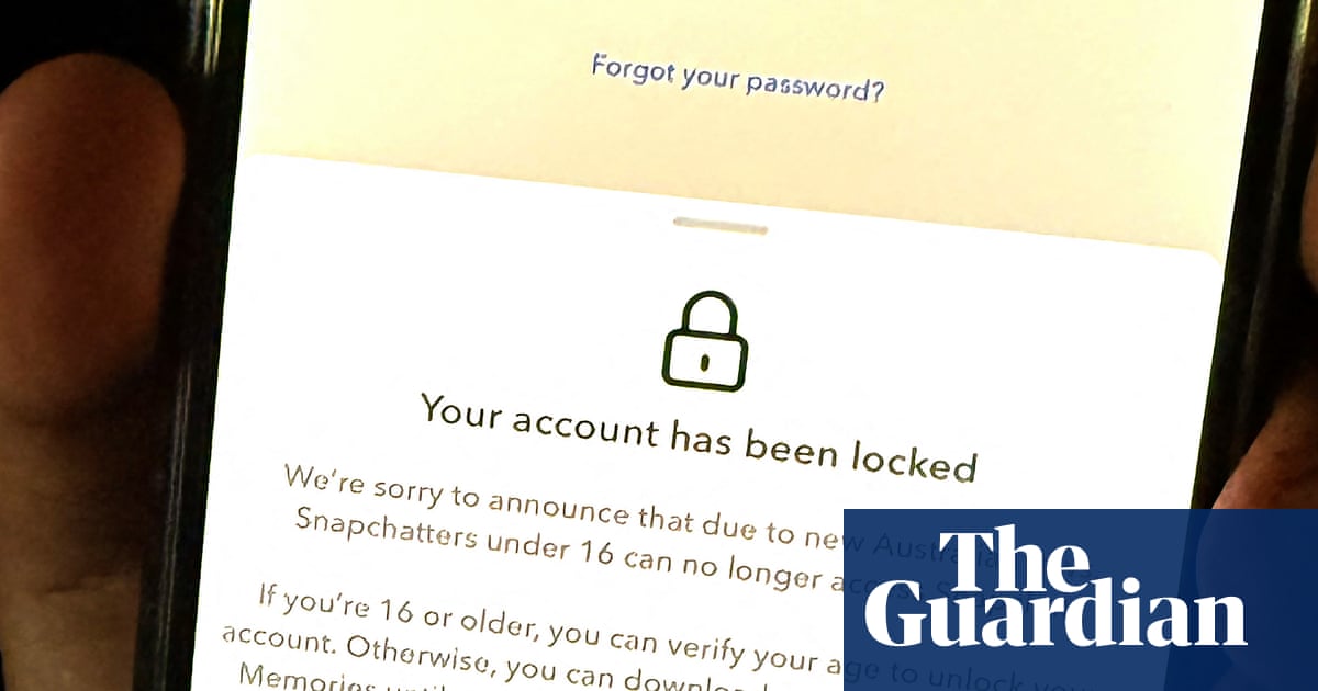 ‘I’ve lost my friends’: advocacy groups warn Australia’s social media ban risks isolating kids with disabilities | Social media ban