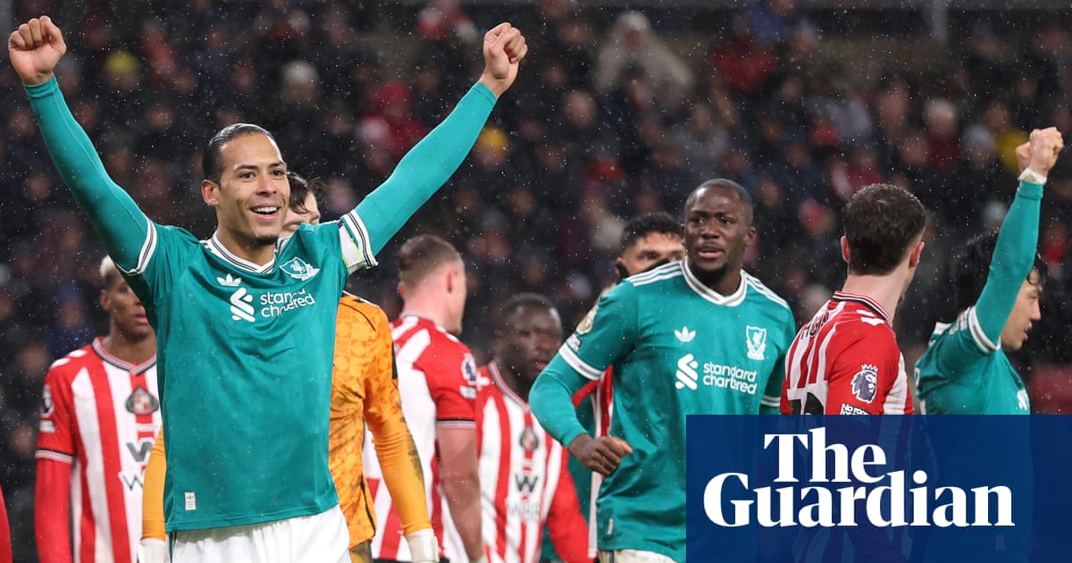 Virgil van Dijk rises to occasion as Liverpool end Sunderland record | Premier League