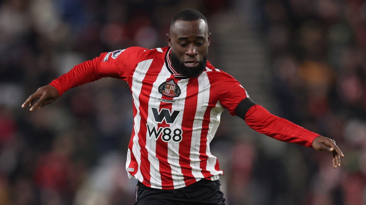 Liverpool want Lutsharel Geertruida to solve defensive issues