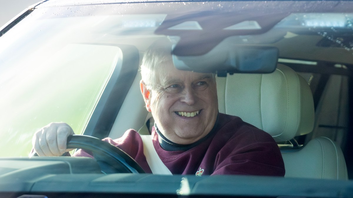 How photos of smiling Andrew ended the ‘siege of Royal Lodge’