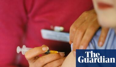 NHS ’clearly failing’ to ensure children get measles vaccine, experts warn | MMR