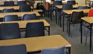 Several Massachusetts schools closing Monday for winter storm