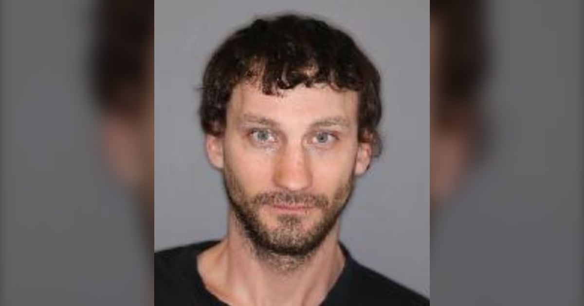 Saskatoon man with a history of spying on women arrested again hours after his release - CTV News