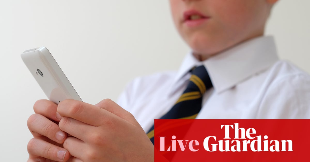Starmer says government remains ‘open-minded’ about social media ban for under-16s – UK politics live | Politics