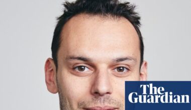 Labour minister faces calls to be sacked over false claims against journalists | Labour