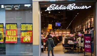 Owner of Eddie Bauer stores in Canada, U.S. seeking buyer to stave off closures linked to bankruptcy