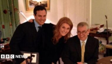 A photograph of Stern, Ferguson and Mountbatten-Windor posing for a photograph together