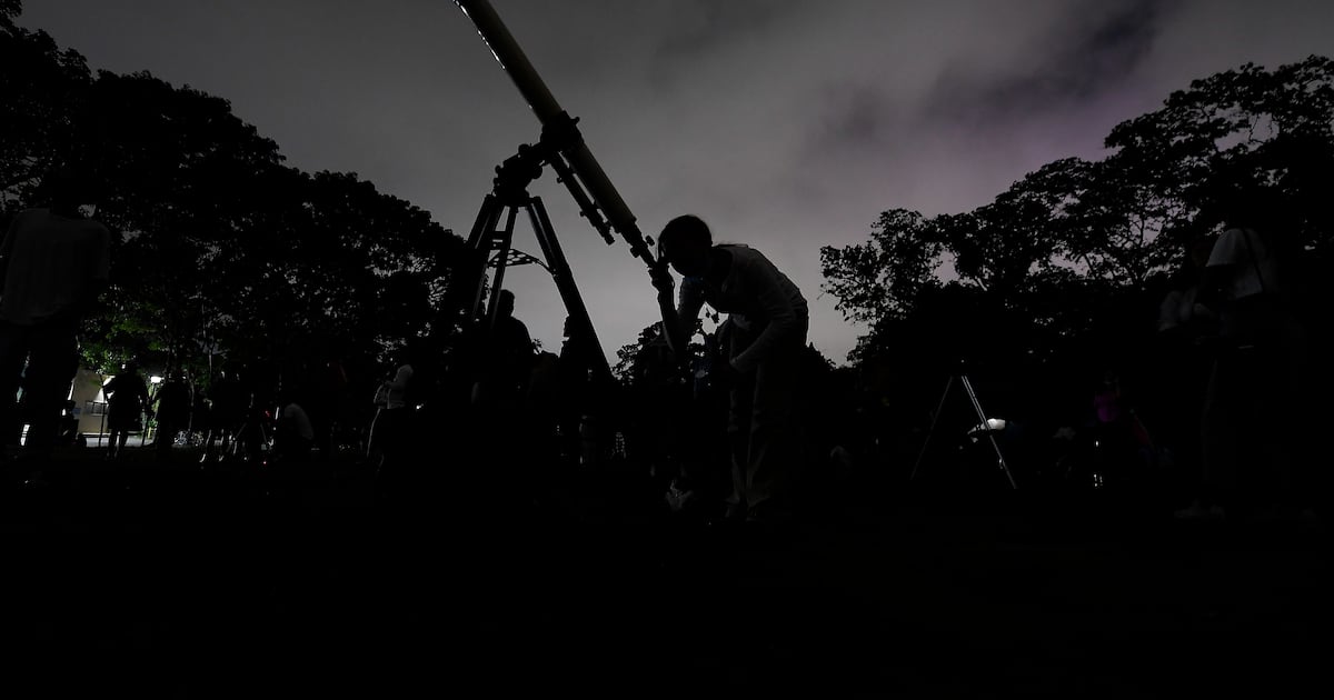 Six planets to line up in rare evening ‘planetary parade’ visible across Canada - CTV News