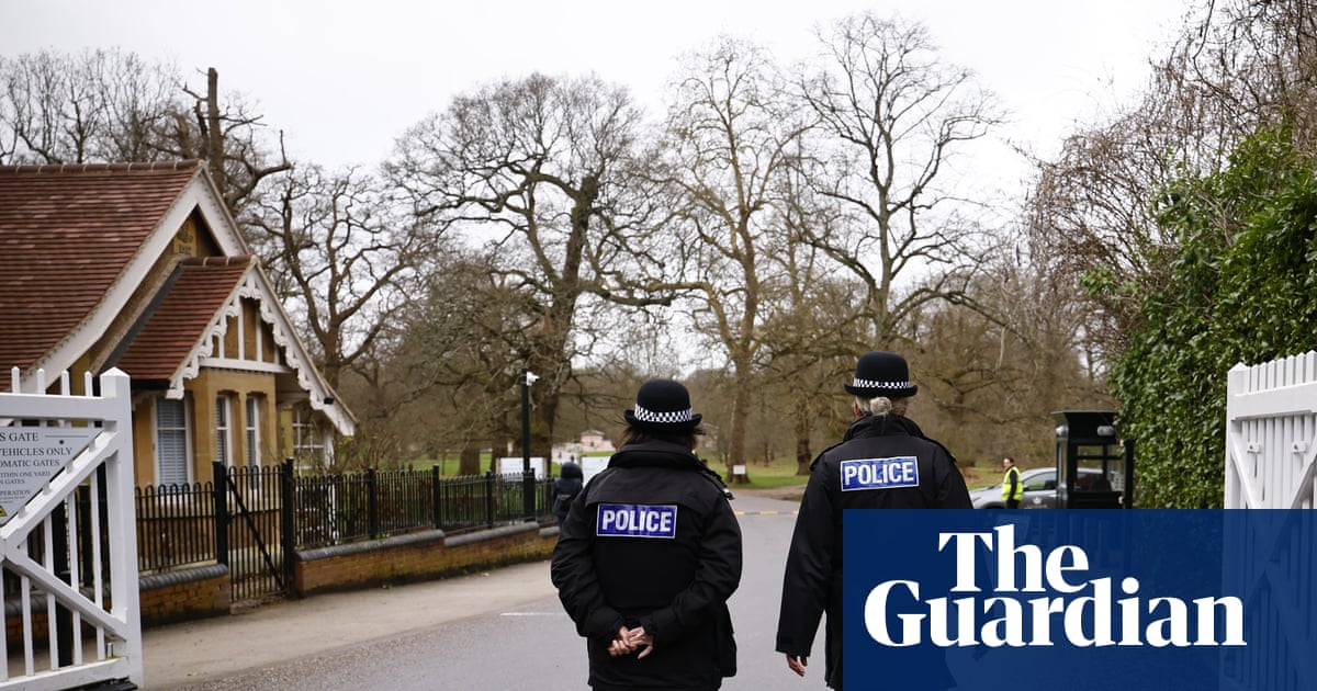 Palace would not oppose move to remove Andrew from succession | UK news