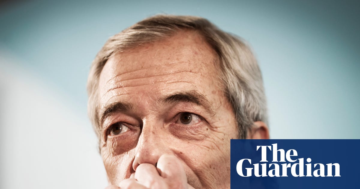Nigel Farage heckled at launch of Reform Jewish group | Nigel Farage