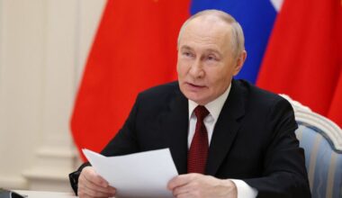 Russian economy meltdown as housing developers face 'bankruptcy' | World | News