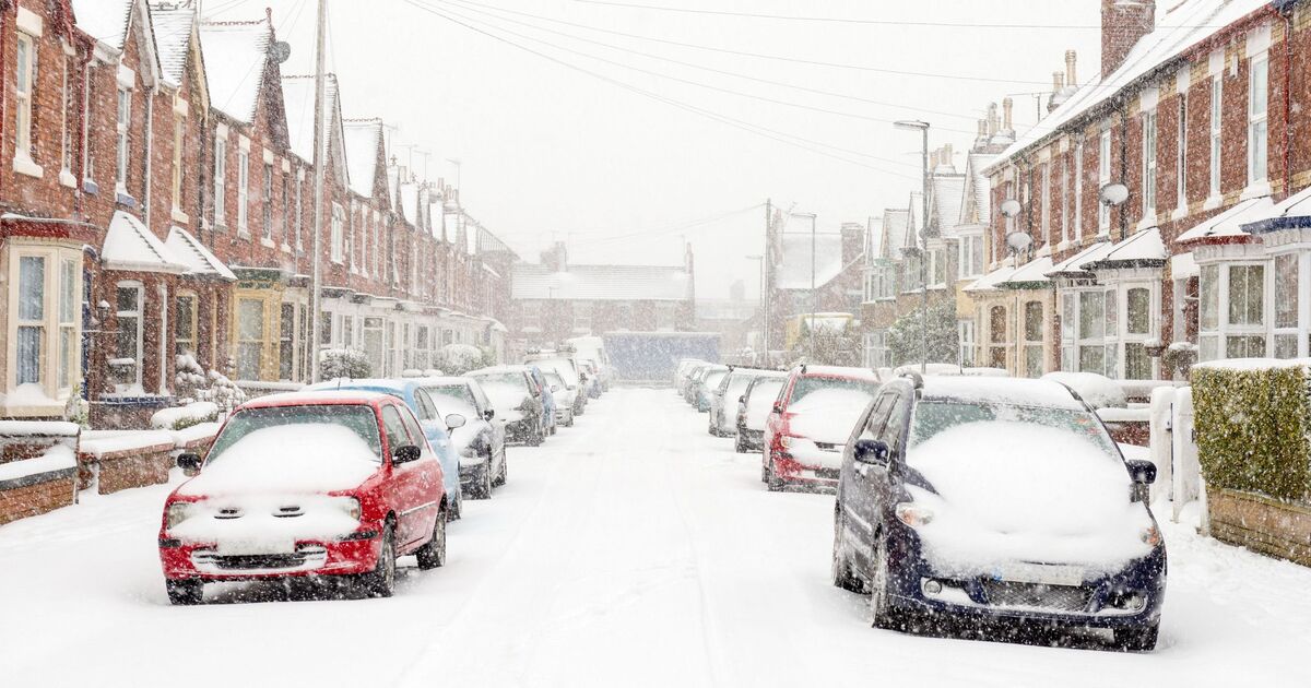 Met Office issues 17-hour snow warning for 6 regions on Thursday - full list | Weather | News