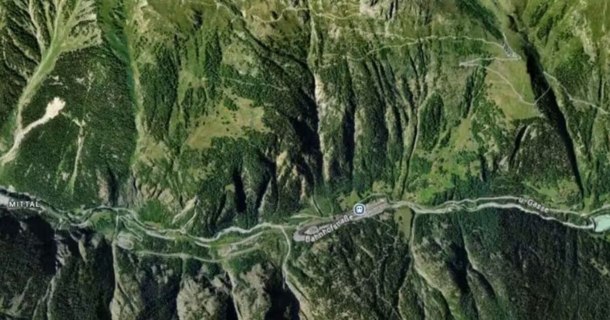 Switzerland train derailment LIVE: Several injured as Valais avalanche causes huge crash | World | News