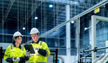 UK manufacturing giant plunges into administration | UK | News