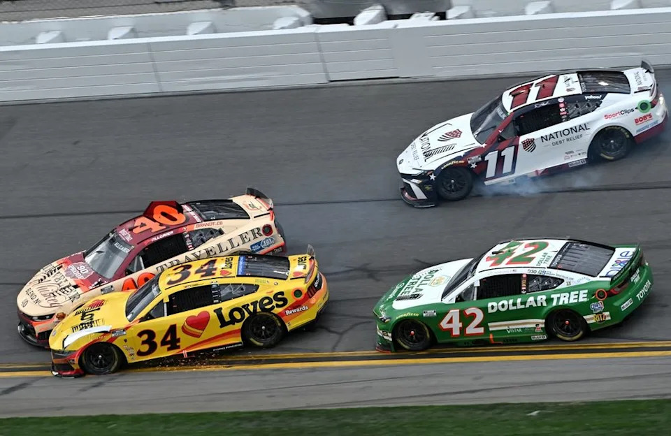 Big one strikes at Daytona: Justin Allgaier, Todd Gilliland, Denny Hamlin, John-Hunter Nemechek involved