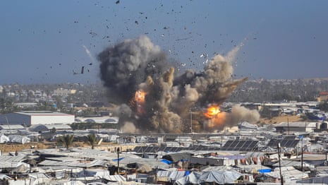 Israeli airstrikes hit multiple locations in Gaza – video