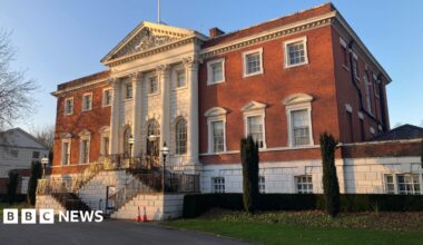 Warrington Town Hall