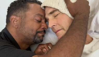 Heartbreaking photo shows James Van Der Beek’s 'last goodbye' with Alfonso Ribiero as fundraiser hits $2m