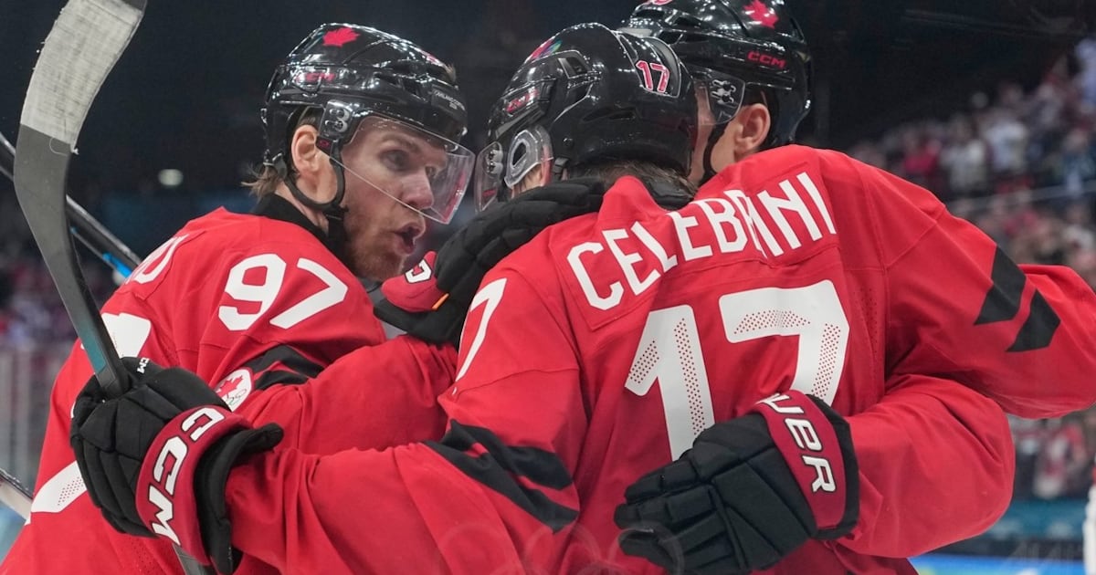 McDavid grows into leadership role with Canada