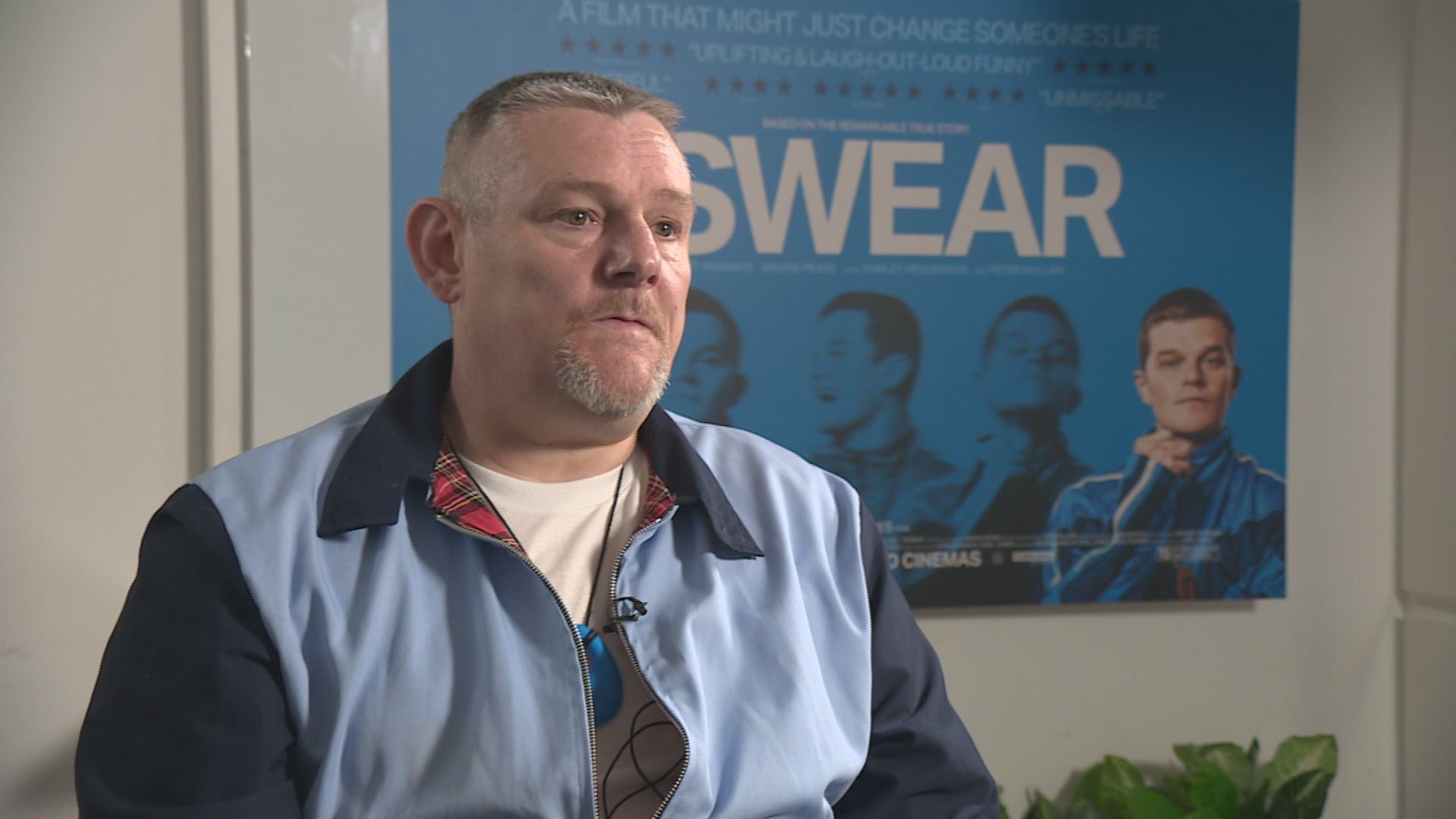 I Swear follows the life and work of the Scottish Tourette's Syndrome campaigner John Davidson.