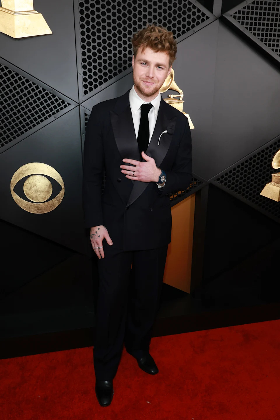 LOS ANGELES, CALIFORNIA - FEBRUARY 01: Alex Warren attends the 68th GRAMMY Awards on February 01, 2026 in Los Angeles, California. (Photo by Kevin Mazur/Getty Images for The Recording Academy)