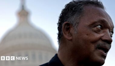 US civil rights leader Jesse Jackson dies aged 84