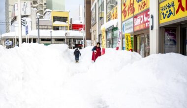 Record-breaking snow blankets Japan, killing at least 30 people | Weather News